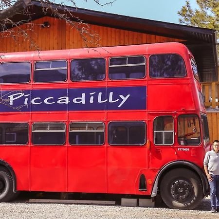 Piccadilly Motel Радіум-Гот-Спрінгс Екстер'єр фото